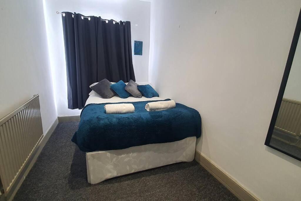 Free Netflix, Large House, Great Price Apartment Cardiff Exterior photo