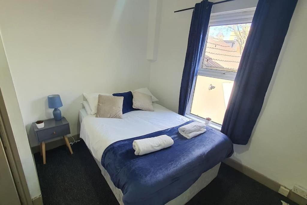 Free Netflix, Large House, Great Price Apartment Cardiff Exterior photo